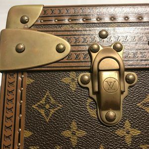 Louis Vuitton Bisten Hard Suitcase Trunk 70 cm